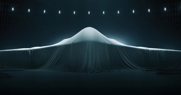 Tehnologie din altă lume: SUA dezvăluie noul bombardier invizibil B-21