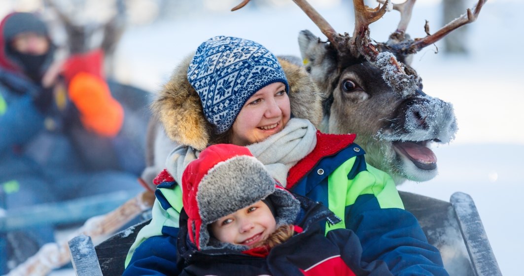Finlanda: Tara lui Mos Craciun, intre afluenta de turisti si nemultumirea populatiei saami
