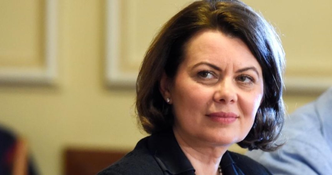 Fostul ministru Aurelia Cristea a demisionat din PSD: Nu mai pot gira grupul infractional din fruntea partidului