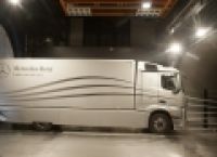 Poza 3 pentru galeria foto Premiera mondiala: Mercedes-Benz Aerodynamics Truck si Trailer