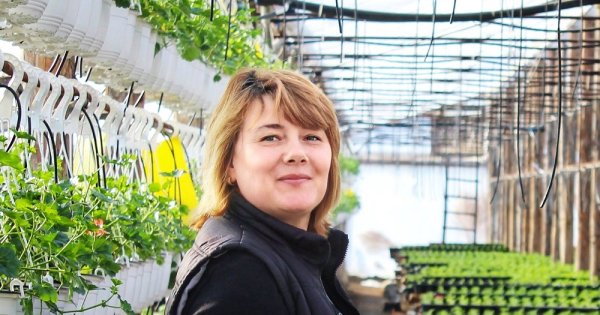 Mihaela Ascurtulesei, producător agricol: Pentru salariile oamenilor este...