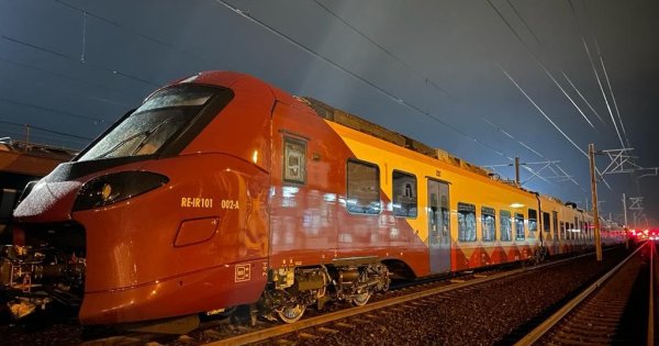 Rama electrică ALSTOM, primul tren nou cumpărat de România de 20 de ani...