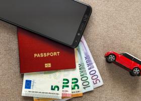 Studiu Visa: 81% dintre românii care vor face vacanţa în străinătate vor...