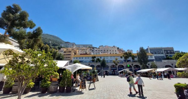 FOTO  Vizită în Gibraltar, un paradis fiscal unde mergi pentru priveliște,...