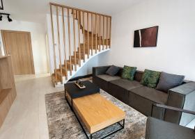 GALERIE FOTO | Ce primești într-un apartament duplex de 238.000 de euro din...