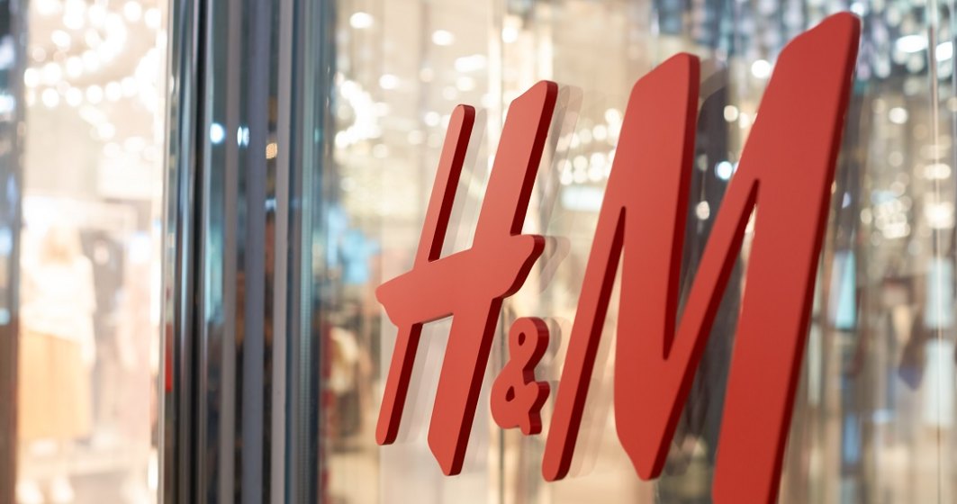 H&M începe să producă măști de protecție: primele 100.000 vor ajunge în Italia și în Spania