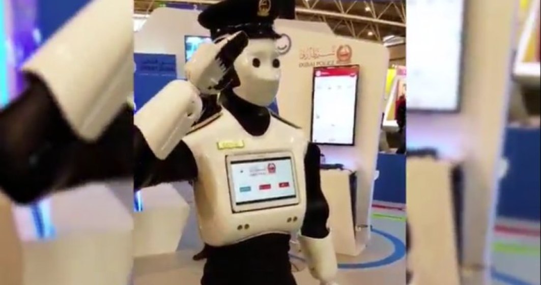 Administratia din Dubai a adus primul robot politist pe strazile din oras  VIDEO