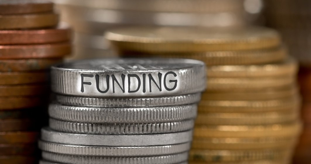 Fonduri nerambursabile: De unde poți lua bani pentru a te feri de faliment
