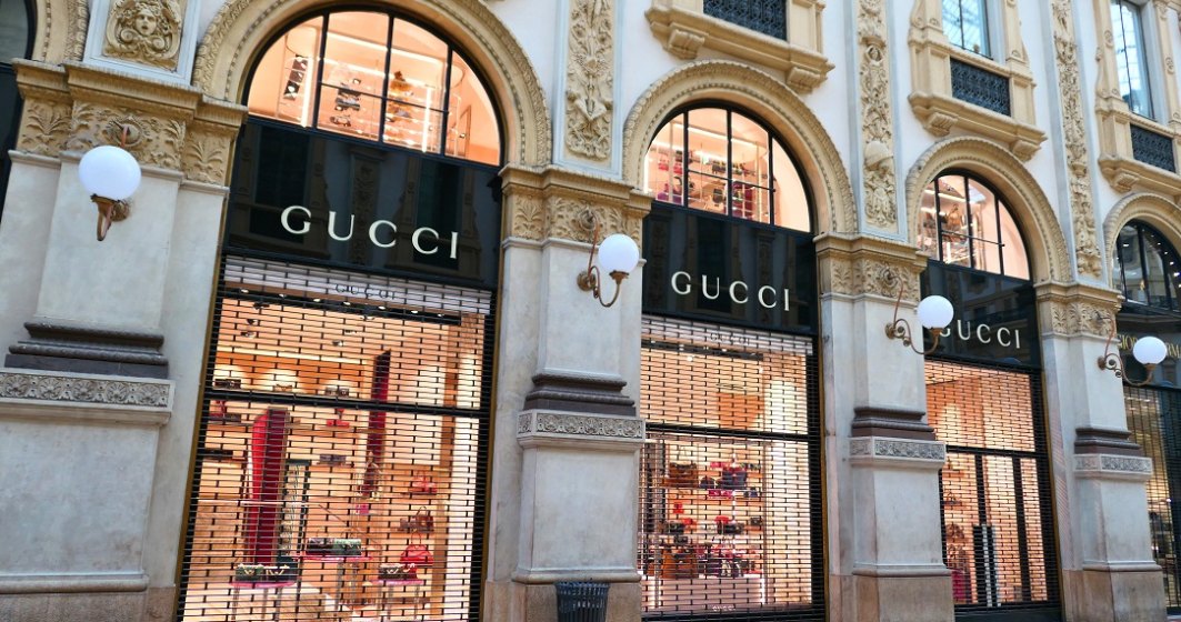 Gucci lansează o pereche de încălțări la doar 12.99 de dolari, însă îi poți purta doar virtual