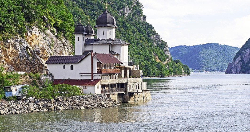 Studiu: Intervențiile umane au scurtat Dunărea cu 134 de kilometri