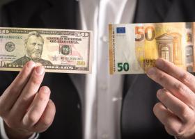 TOP dobânzi bancare: depozite în euro și dolari. Primești dobândă și îți...