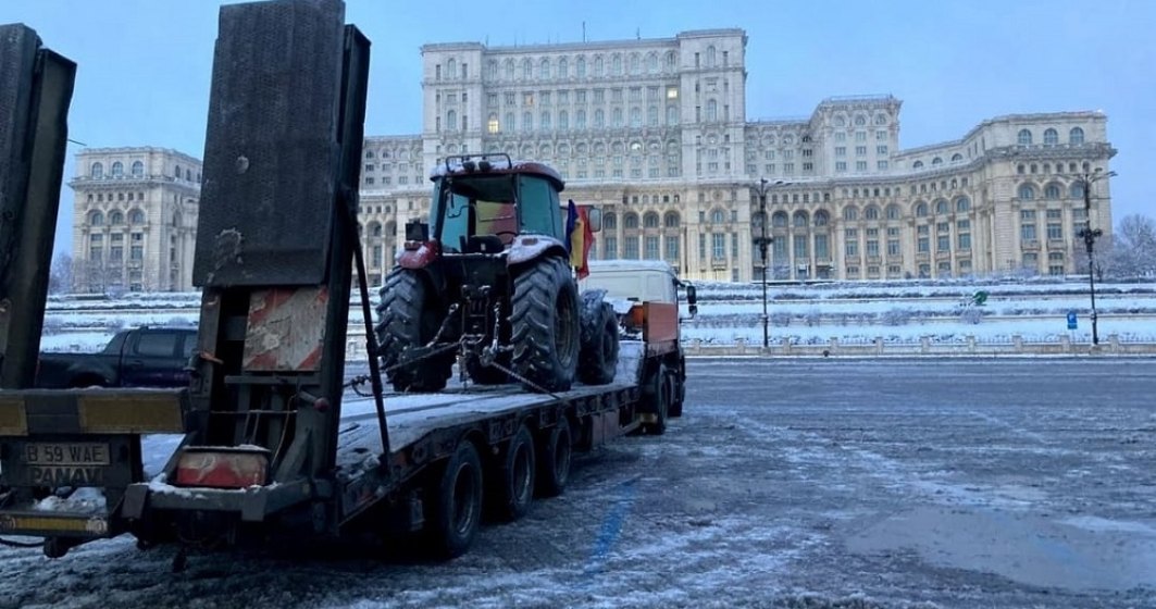 Protest fermieri și transportatori: Un singur tractor venit până acum în Piața Constituției