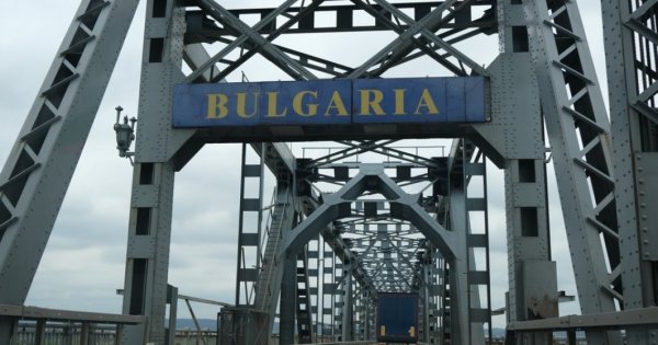 Restricții rutiere pe Podul de la Giurgiu: Cât timp se va circula pe o bandă