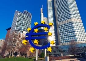 Analiză: Economia zonei euro începe să dea semne de stabilizare