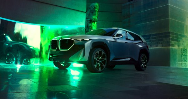 BMW M prezintă în premieră mondială un nou concept de automobil expresiv