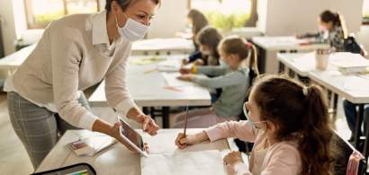 Cum descrie un psiholog situația profesorilor, în pandemie: Nu descaleci un...