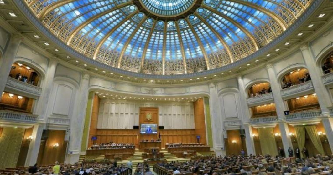 Parlamentul a decis instituirea stării de alertă în România pentru următoarea lună