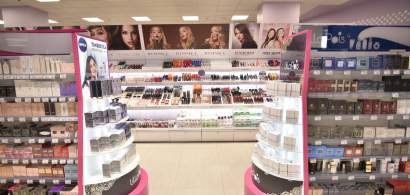 Auchan a inaugurat LillaPois, magazin specializat in produse de machiaj,...