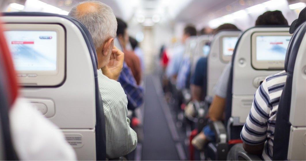 COVID-19 | IATA se opune distanțării sociale în aeronave: Bilete de avion se vor scumpi ”dramatic”