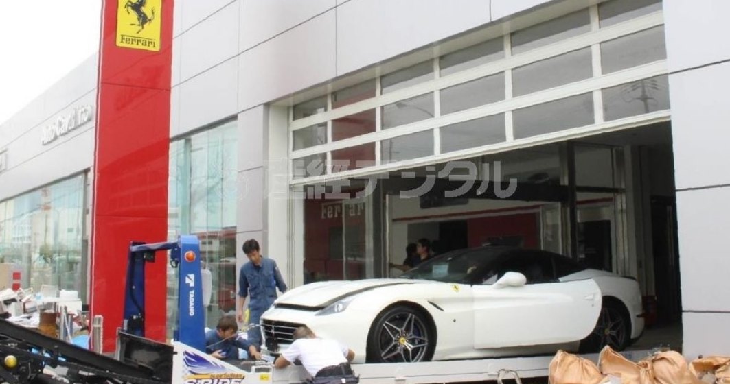 Taifunul Jebi a distrus 51 de Ferrari la un dealership din Japonia. Pagube de 9 MIL. de dolari
