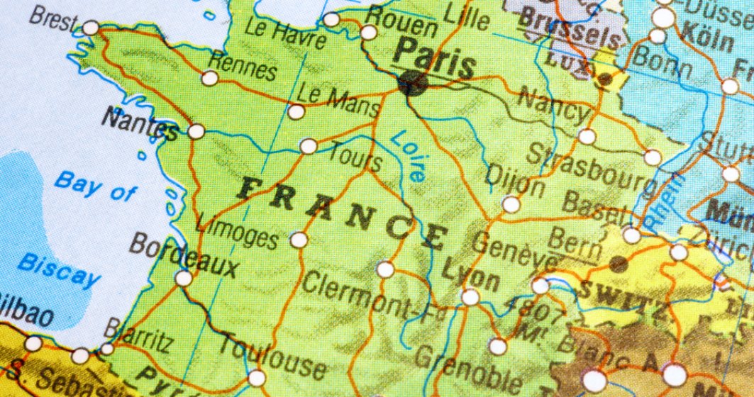 Franta va limita imigratia economica si se va axa pe refugiati