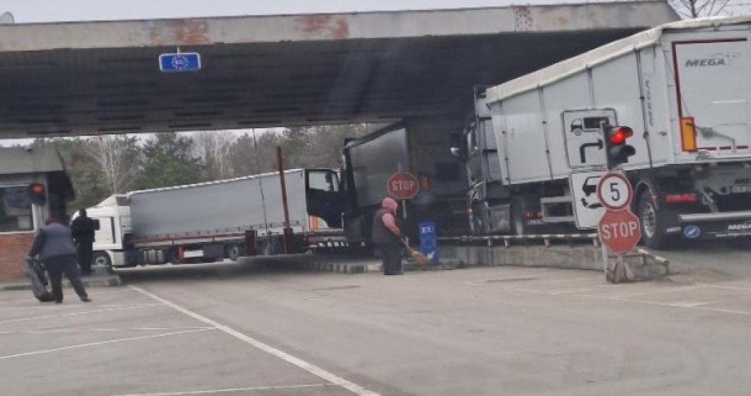 FOTO | O organizație a fermierilor publică fotografii ale presupusului fel în care camioanele ucrainene eludează controlul în România