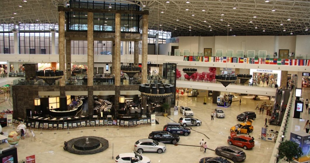 Programul de functionare al principalelor mall-uri in perioada sarbatorilor de iarna