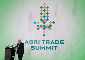Petre Daea: "Dacă fermă nu e, cu furculița n-ai ce face". Romanian Agri Trade...