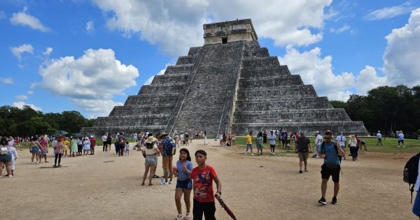 GALERIE FOTO | Vacanță în Mexic: Peninsula Yucatan, locul unde istoria...