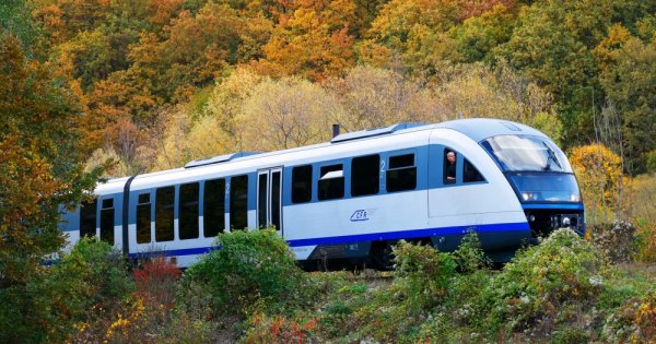 Traficul feroviar dintre Cluj și Oradea, blocat până în 2026: pasagerii vor...