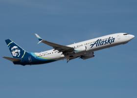 Un iPhone a căzut de la 5.000 de metri din avionul Alaska Airlines și a fost...