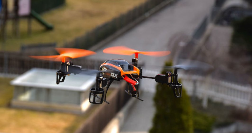 Dosar penal pentru ca a filmat cu drona la o nunta