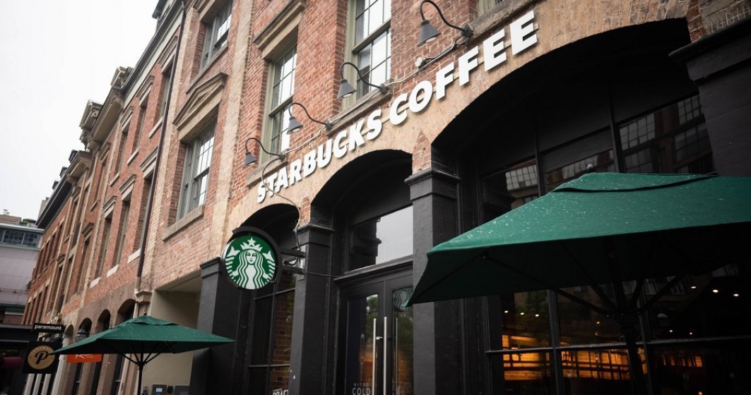 CEO-ul Starbucks a dezvăluit care este băutura sa preferată, dar și ocupația pe care a avut-o înainte de a prelua șefia companiei