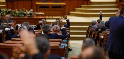 Parlamentul a aprobat eliminarea pensiilor speciale