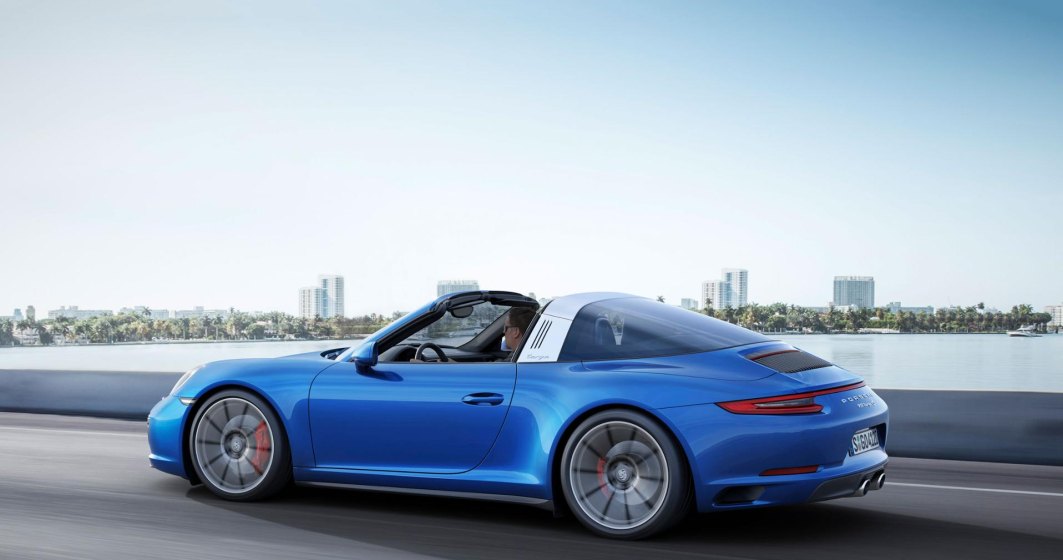 Porsche aduce noi optiuni de culoare pe modele sale, mai multa conectivitate si 30 CP in plus pentru 911