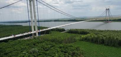 S-a montat ultimul tablier metalic la Podul de peste Dunăre, de la Brăila