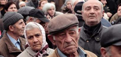 Noua lege a pensiilor poate afecta ratingul de țară al României. Analist: Va...