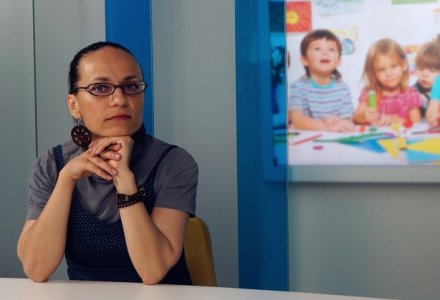 Teach for Romania: Profesorii trebuie sa ii invete pe copiii despre cooperare, respect si empatie, nu doar sa le dezvolte cunostinte