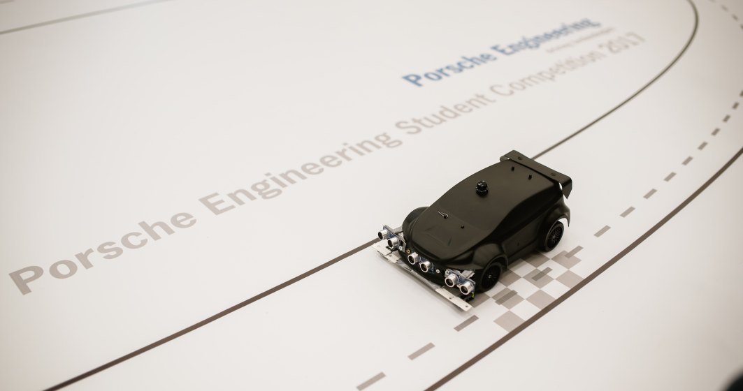 Porsche Engineering Romania a propus dezvoltarea unui software pentru o macheta autonoma