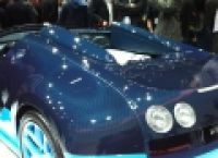 Poza 3 pentru galeria foto GENEVA LIVE: Bugatti a lansat cea mai rapida decapotabila din lume