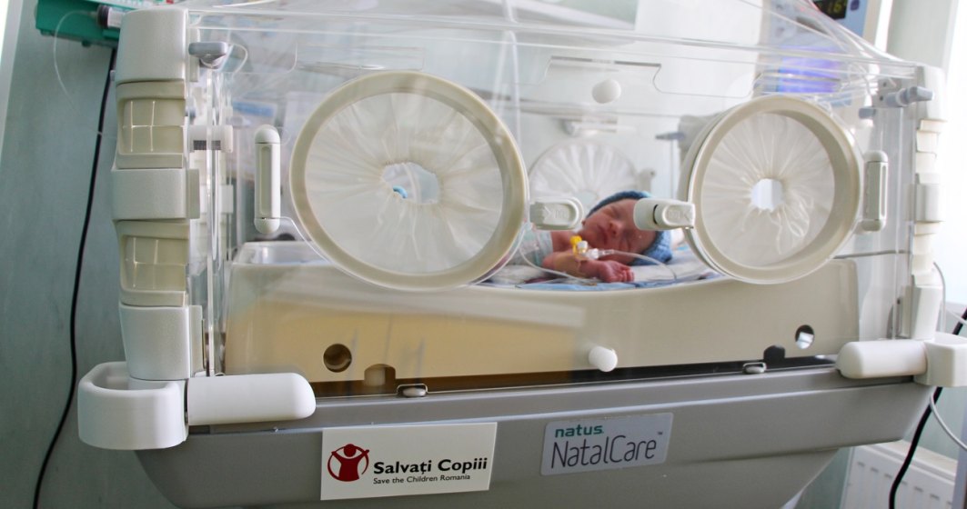 Organizatia Salvati Copiii a donat un incubator performant maternitatii Filantropia