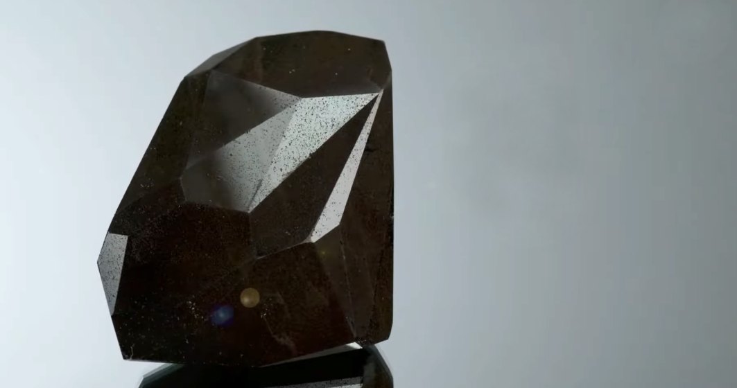 Diamant extraterestru, scos la licitație pentru 6 milioane de euro