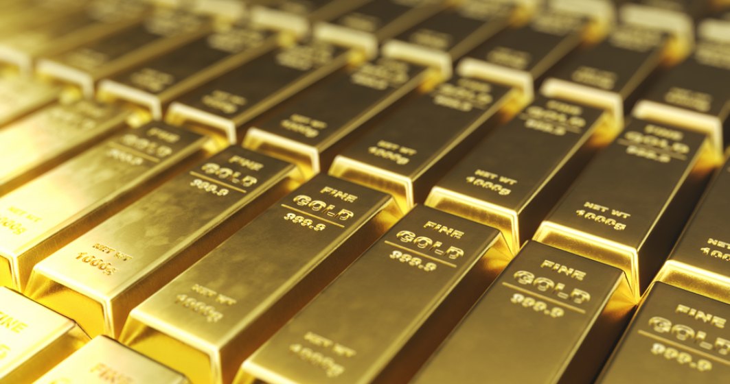 XTB: Prețul aurului în România, la un nou maxim istoric, dependent de evoluția din SUA