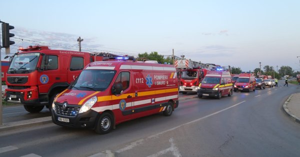 FOTO l Explozie la o stație de alimentare cu gaz din Ilfov
