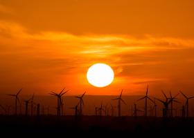 Imagine: România va avea 10 GW de eolian și solar susținuți de BERD prin contracte...