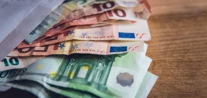 De ce nu trece România la euro. Criteriile pe care trebuie să le îndeplinim