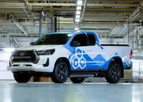 Toyota a prezentat camioneta Hilux pe hidrogen. Proiectul a fost susținut de...