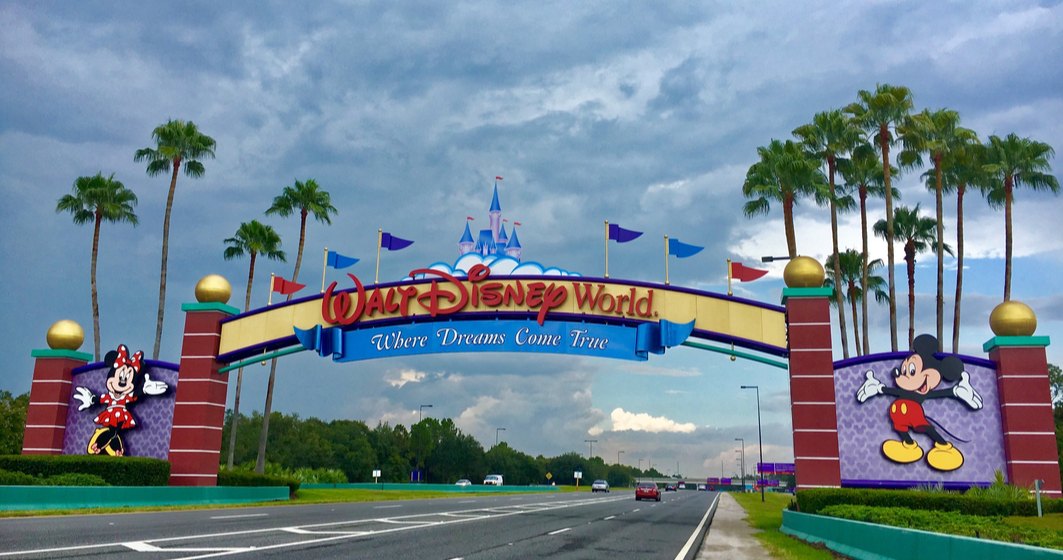 COVID-19 | Parcul de distracții Disney World din Florida reduce programul de vizită din cauza lipsei de turiști