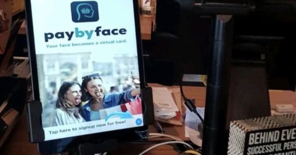 Aplicația românească prin care poți plăti cu un selfie se extinde în Occident