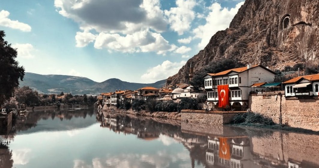 Targul de Turism 2019: mai multi romani si-au cautat vacante in cele mai populare destinatii raman Grecia, Turcia si Bulgaria